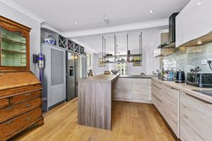 Kitchen (view 2)- click for photo gallery